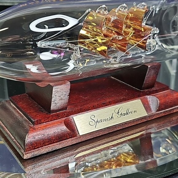Mayflower Glass Sculptures Gilded Ship in a Bottle - Spanish Galleon - In Box - Picture 12 of 16